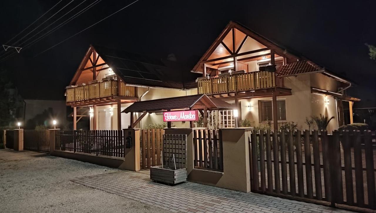 Hotel Haus Marika Siófok Exterior foto