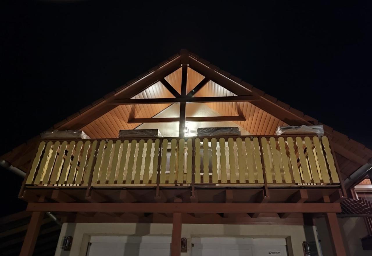 Hotel Haus Marika Siófok Exterior foto